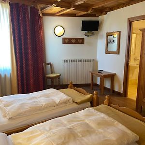 Twin Room Annex